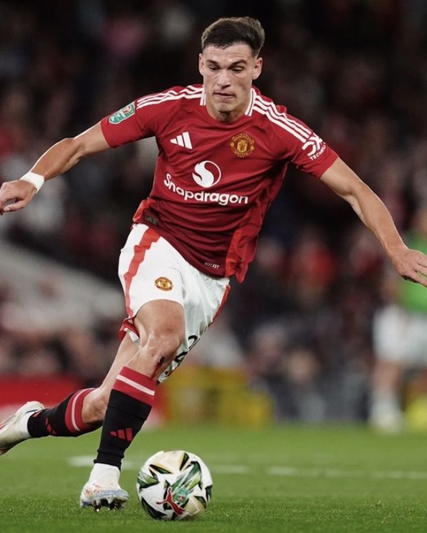 Ảnh bài viết Ten Hag khẳng định một điều về Ugarte