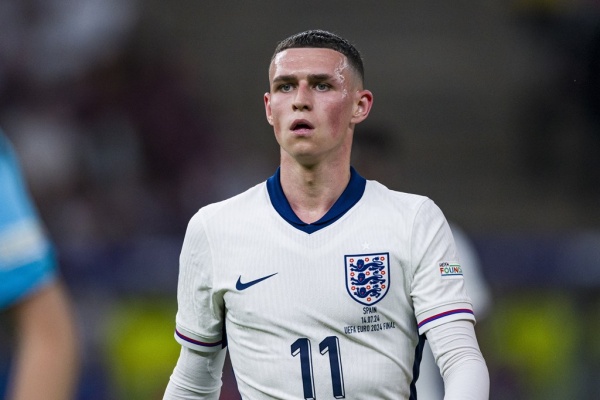NÓNG! Palmer, Watkins và Foden rút lui khỏi tuyển Anh