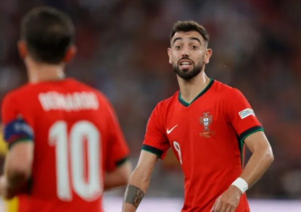Man United thở phào vì Fernandes