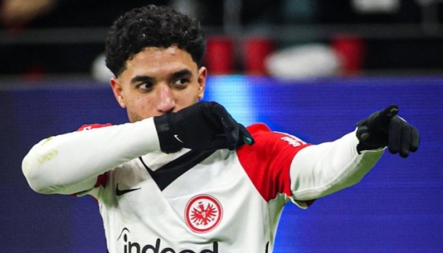 Man City 'trúng số' với Omar Marmoush