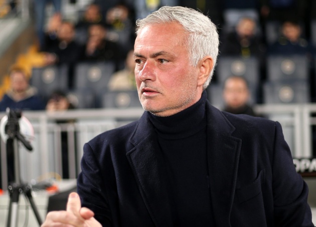 Mourinho sẵn sàng 'giải cứu' Ansu Fati khỏi Barcelona