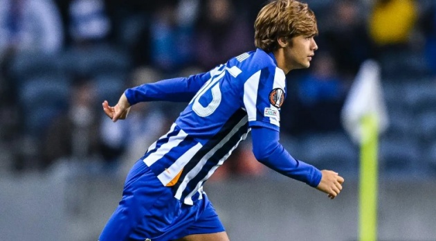 Ảnh bài viết PSG sẵn sàng đặt 'bao tải tiền' chiêu mộ ngọc quý của Porto