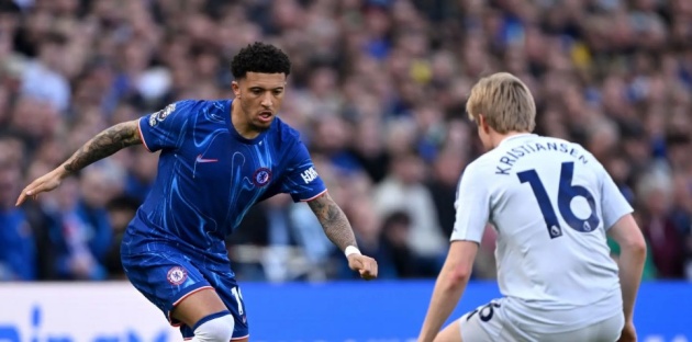 Jadon Sancho gọi tên 'cạ cứng' ở Chelsea