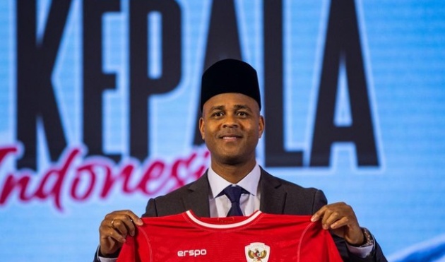 Indonesia vs Bahrain: Ký ức tồi tệ của Kluivert; Siêu máy tính vào cuộc