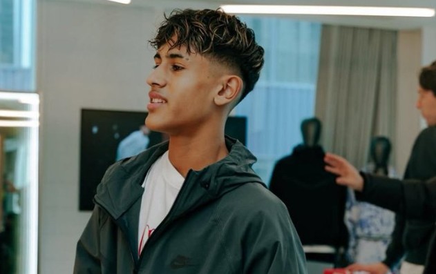 Ảnh bài viết MU sở hữu thần đồng nổi bật, được so sánh với Ronaldo