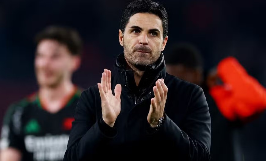 Andrea Berta sẽ mang tiền vệ hay nhất thế giới về Arsenal?