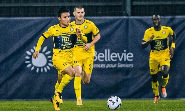 Ảnh bài viết Cầu thủ Việt Nam nhận đãi ngộ cao hơn năng lực; Văn Lâm nói rõ mâu thuẫn với HLV