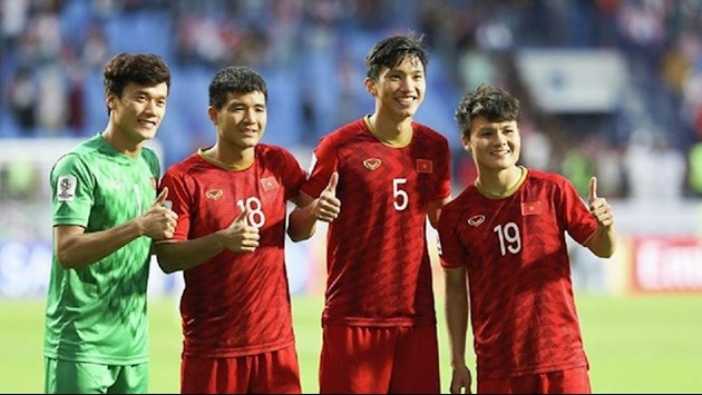Điểm tin bóng đá Việt Nam 24/08: FIFA gọi tên Quang Hải, Văn Hậu; Cựu 'Vua phá lưới' V.League có thể bị khởi tố
