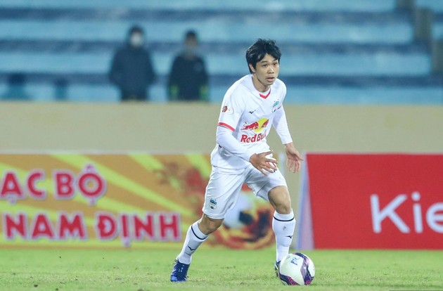 Ảnh bài viết Điểm tin bóng đá Việt Nam 15/09: Hé lộ bến đỗ mới của Công Phượng; Nhân tố Việt kiều Mỹ được khen ngợi