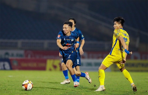 Ảnh bài viết Vòng 2 V.League: HAGL tiếp đà thăng tiến; Nhà vua trút giận