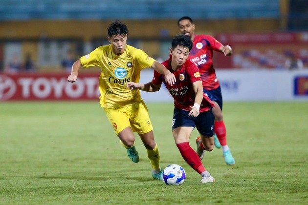 5 điều rút ra sau trận CAHN 0-1 Thanh Hóa: Căn bệnh cố hữu; Ghế nóng lung lay