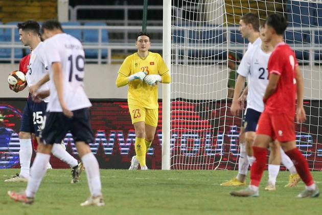 Ảnh bài viết 2 điểm sáng và 3 điểm tối của ĐT Việt Nam trong thất bại trước Nga