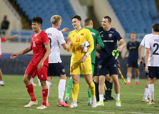 Ảnh bài viết Văn Lâm đáng thương hay đáng trách?