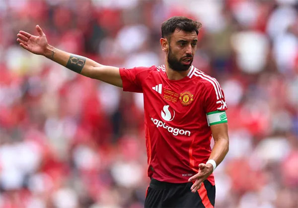 Giữ chân Bruno là điều nên làm với Manchester United