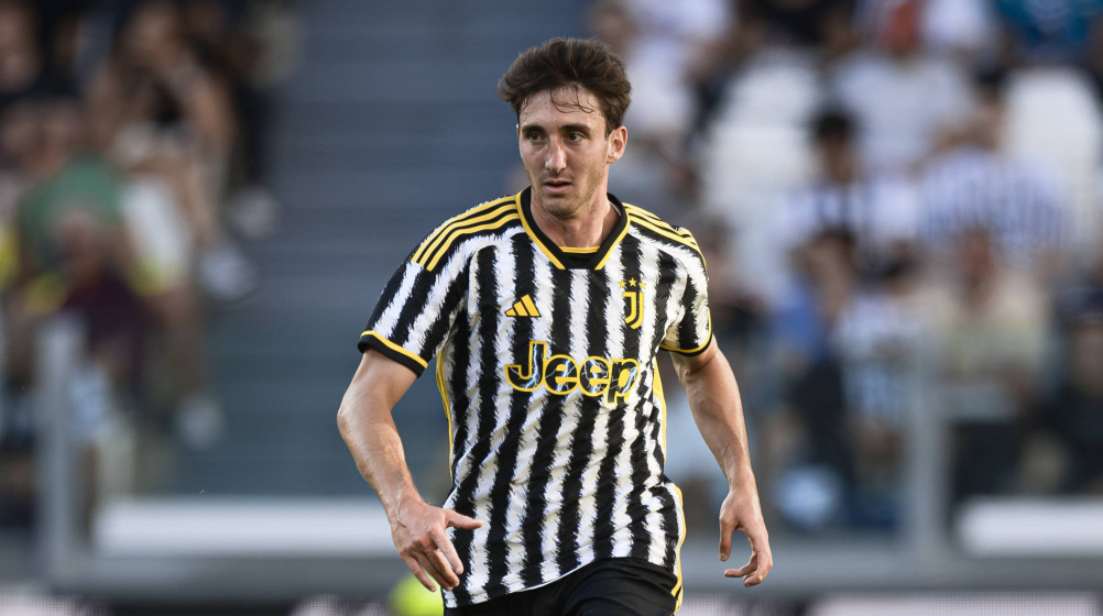 Juve từ chối lời đề nghị 40 triệu euro của Villa