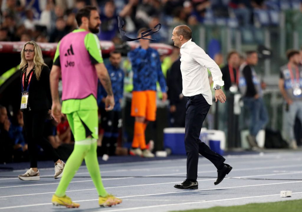 Max & Mou đã không còn phù hợp với Serie A 