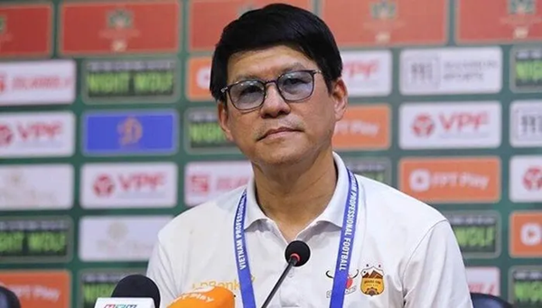 Ảnh bài viết HAGL lâm nguy, HLV Vũ Tiến Thành nói thẳng lý do