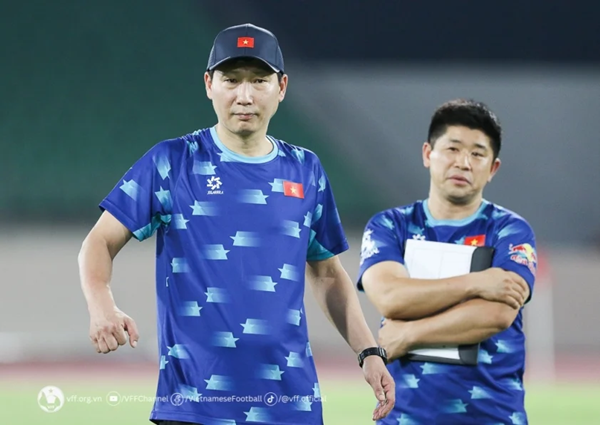 Ảnh bài viết HLV Kim Sang-sik: "Chúng ta có thể tạo nên kỳ tích"