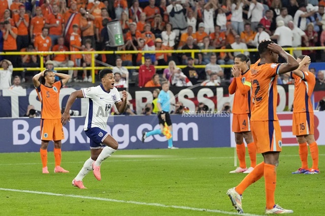 Ảnh bài viết 3 "điểm đen" trong trận thua của Hà Lan 