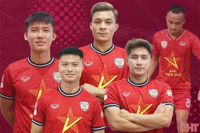 Trụ hạng, CLB V-League cùng lúc đón 5 tân binh