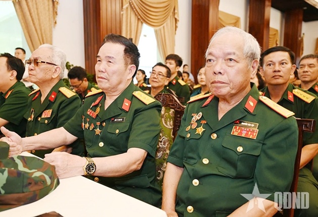 Tri ân "Những ngọn đuốc soi đường dân tộc" trước thềm đại lễ