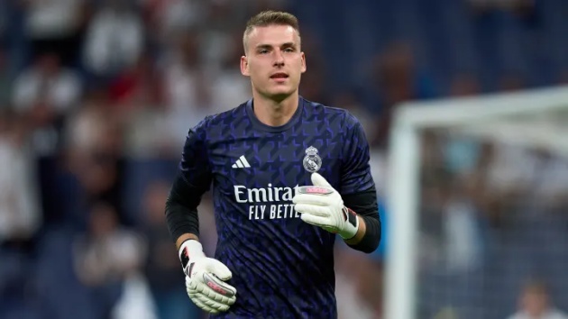 Lý do vì sao Arsenal lại muốn có Lunin? 