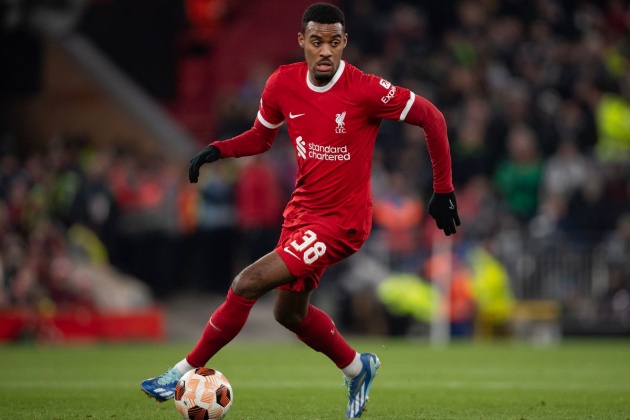 Gravenberch có thể là câu trả lời cho vị trí "số 6" của Liverpool