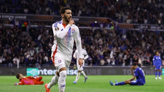 Lyon 2-0 Olympiacos: Cherki rực sáng; Cú hích cho Ligue 1