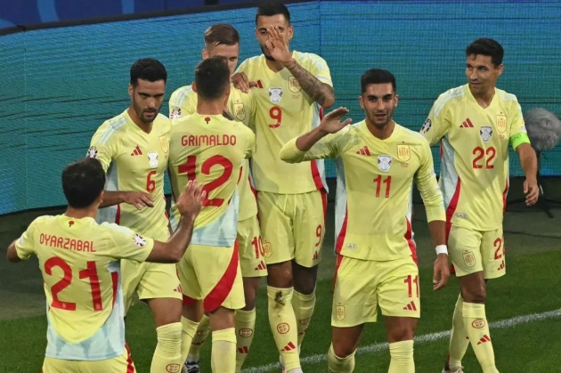 Torres gửi thông điệp tới Flick từ ĐT Tây Ban Nha