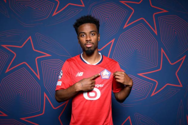 Ngày Man United tái ngộ quái vật Carrington đã cận kề