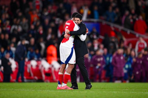 Sạch lưới 17/32 trận, Arsenal vẫn chào thua 1 đội bóng tại châu Âu