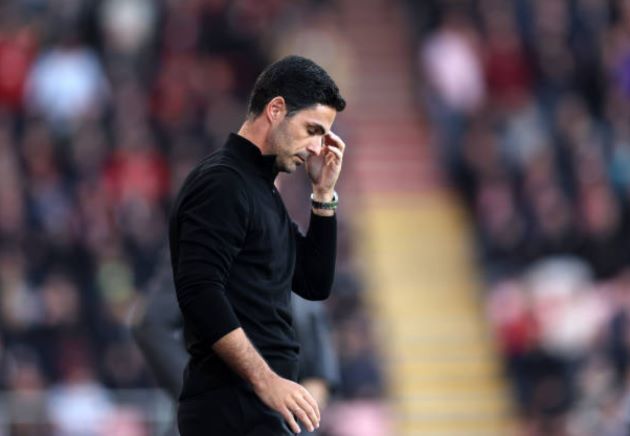 Bournemouth 2-0 Arsenal: Thẻ đỏ nghiệt ngã; 2 quyết định 'đi vào lòng đất' của Arteta