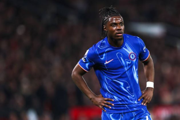 Cựu HLV Chelsea chỉ ra điều Lavia vượt trội Fernandez 
