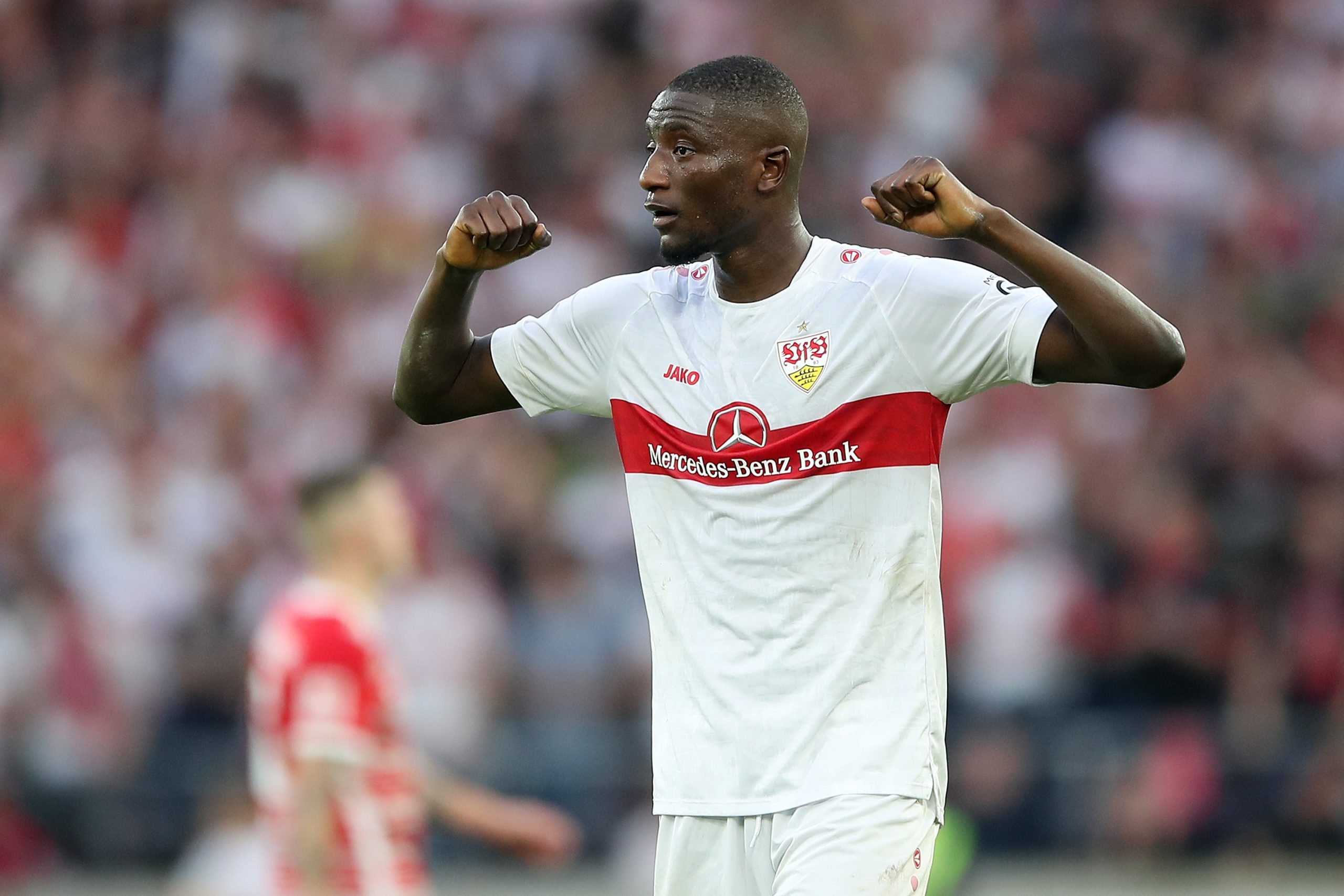 Ảnh bài viết Guirassy báo tin buồn cho Arsenal và Man United