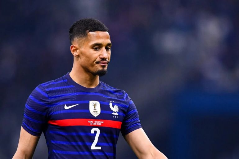 "Tôi không hiểu tại sao Deschamps phàn nàn về Saliba"