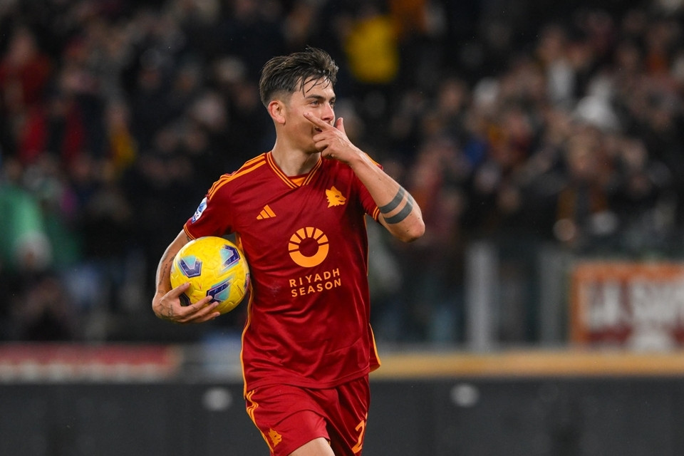 Ten Hag vẫn thèm khát Dybala