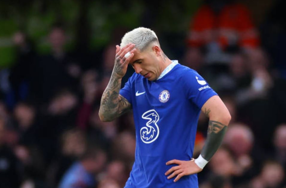 Fernandez lao đao vì án phạt, Chelsea tính gây sốc với Á quân thế giới 