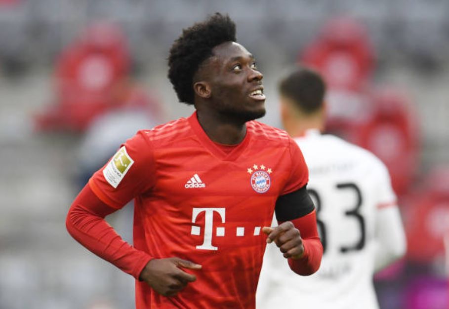 Bên cạnh Davies, Real còn 1 thương vụ phải "long tranh hổ đấu" với Bayern