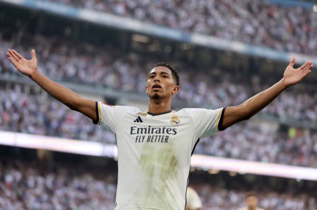 Đá Siêu cúp châu Âu, Ancelotti có quyết định bất ngờ với Bellingham