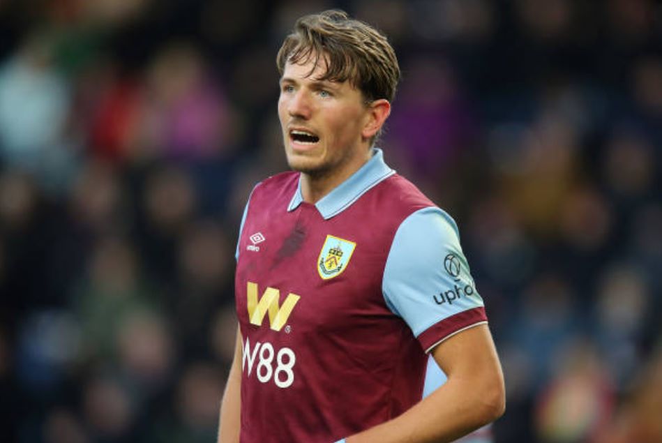 Ảnh bài viết Sau Berge, Man United nhắm thêm cánh chim lạ thay Casemiro