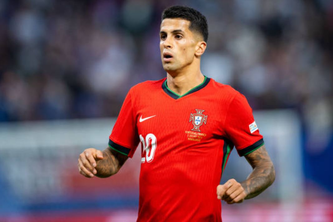 Ảnh bài viết NÓNG! Al-Hilal mở đàm phán, trao Cancelo mức đãi ngộ hấp dẫn 
