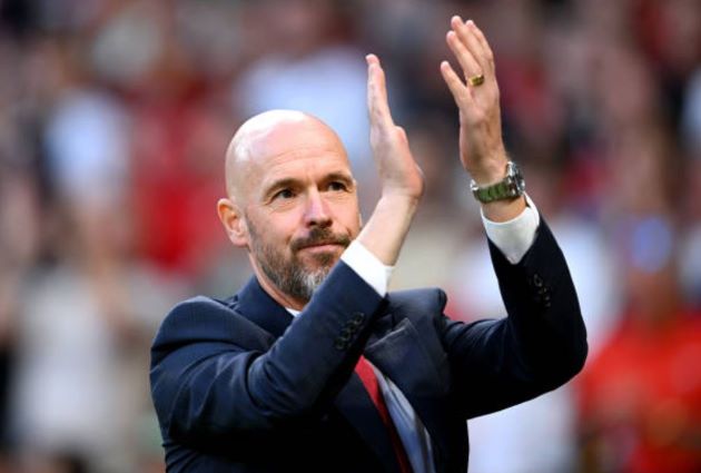 Ảnh bài viết 3 câu hỏi chờ Ten Hag trả lời trước trận Brighton: Zirkzee đã đủ “chín”?; Maguire hay De Ligt? 