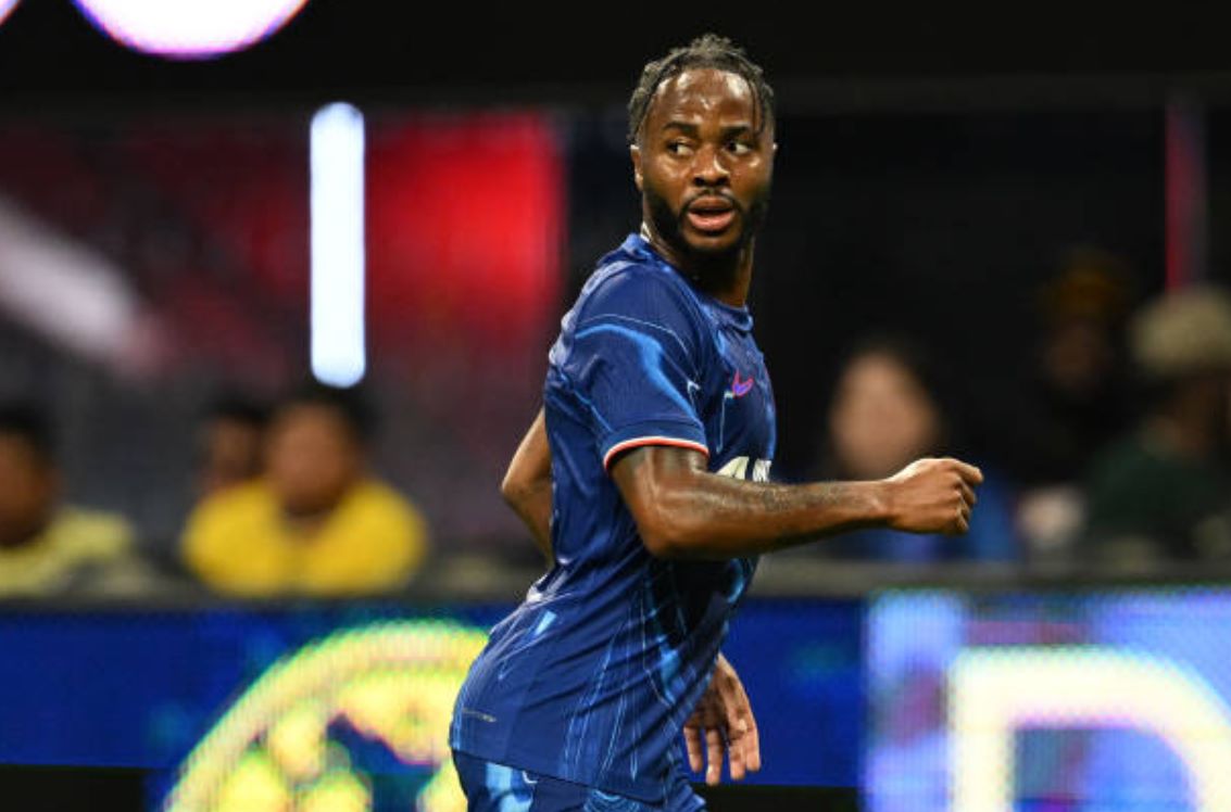NÓNG! Rõ khả năng Sterling gia nhập Villa