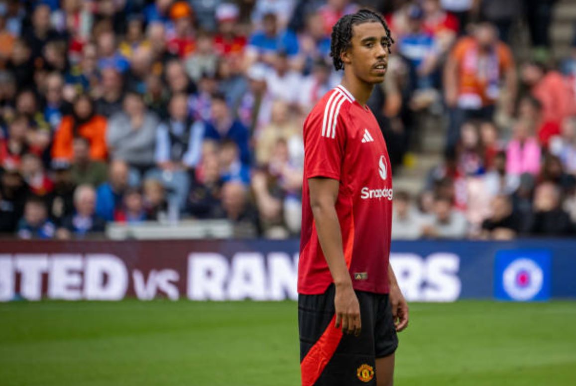 Ảnh bài viết Yoro báo tin vui đến Man United?