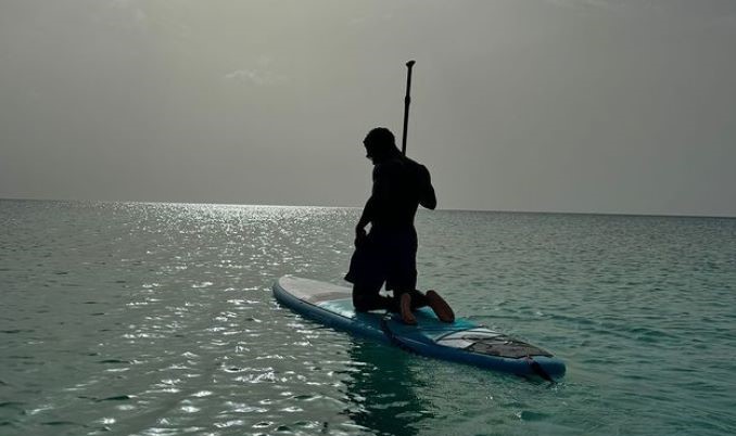 Ảnh bài viết Mùa hè yên bình của Saka bên bạn gái gợi cảm