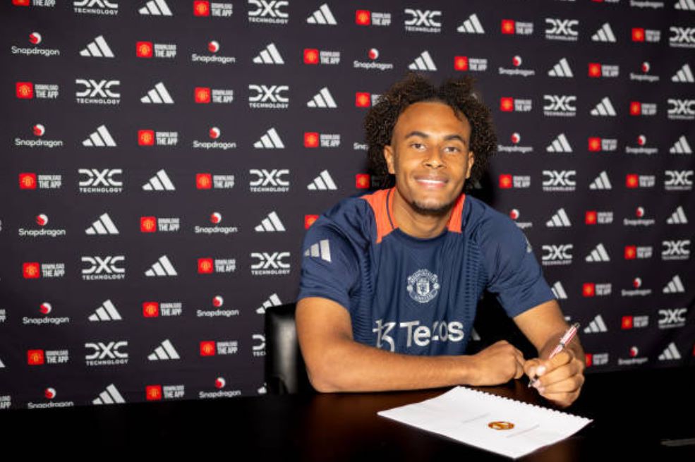 Ảnh bài viết Zirkzee chỉ ra vị trí sở trường của bản thân