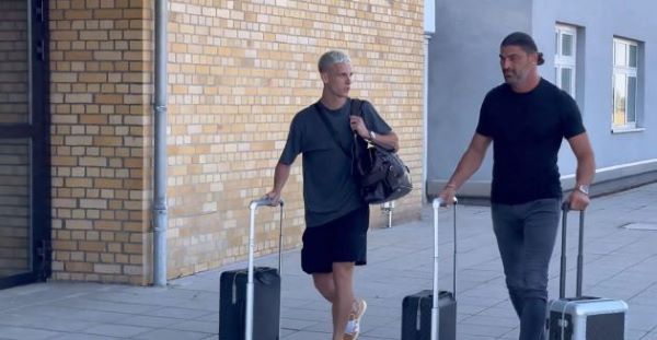 Ảnh bài viết Olmo đặt chân đến đại bản doanh, Barca đếm giờ nổ bom tấn