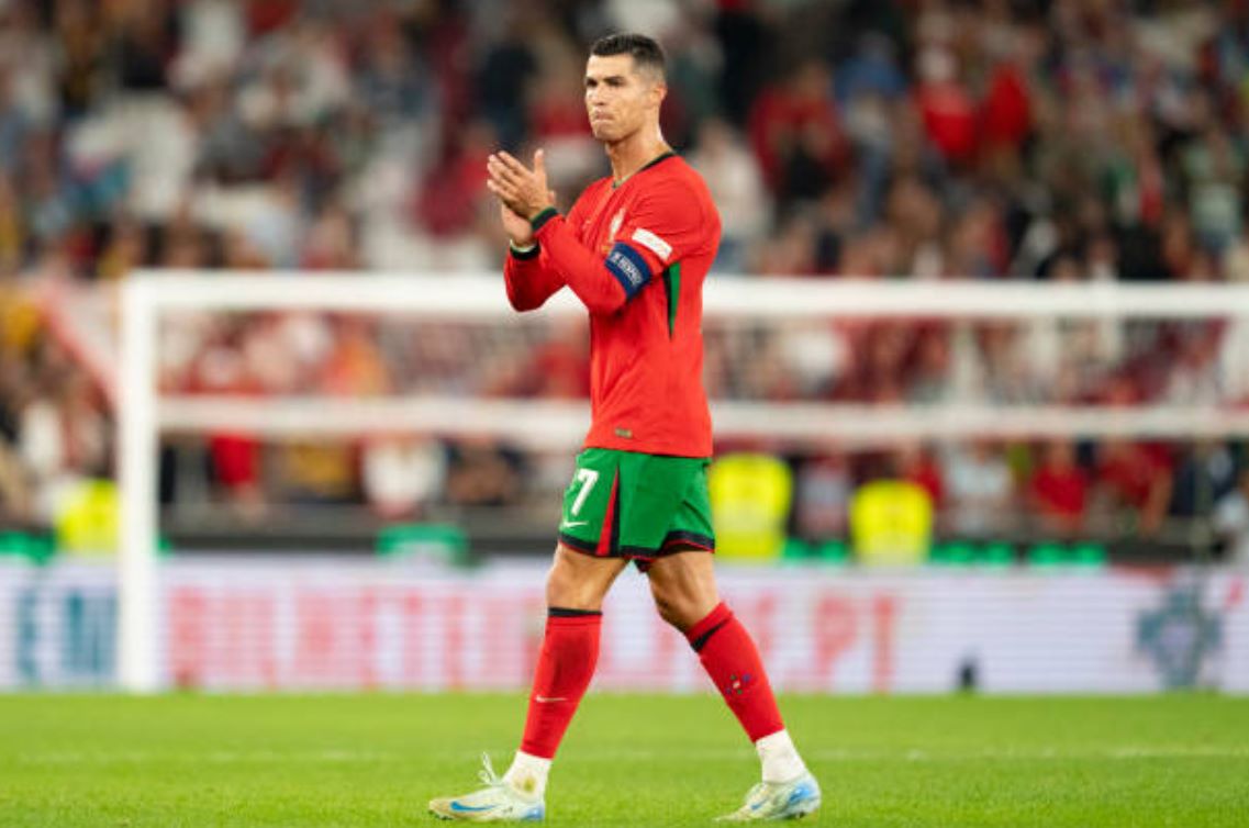 Gạt Vinicius, Ronaldo điểm tên 4 cầu thủ sẽ giành Quả bóng vàng
