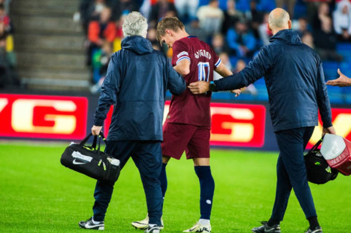 Ảnh bài viết Odegaard chấn thương, phản ứng bất ngờ của cầu thủ Arsenal