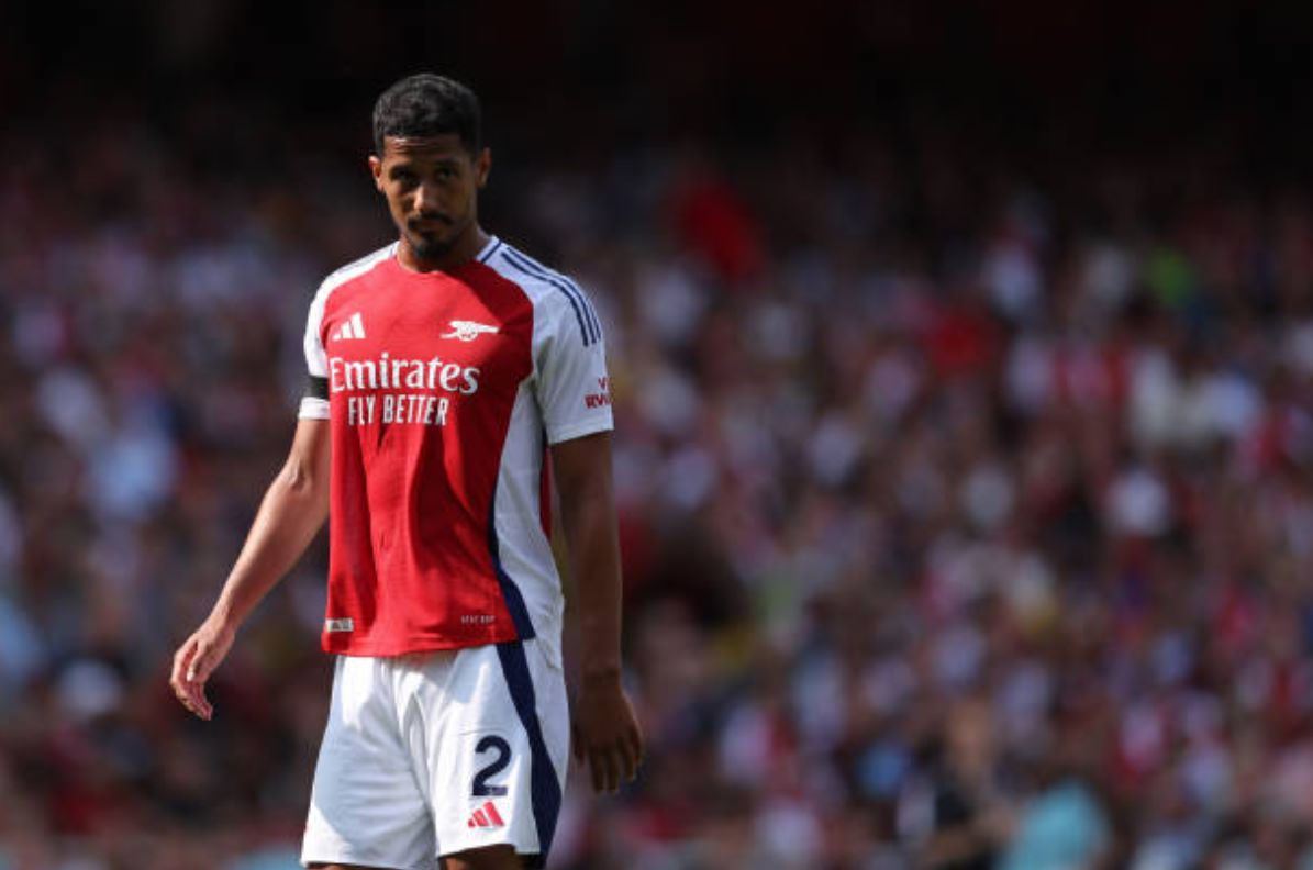 Arsenal kéo Real về thực tại